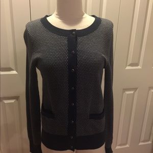 Eddie Bauer XS button cardigan sweater w/ pockets